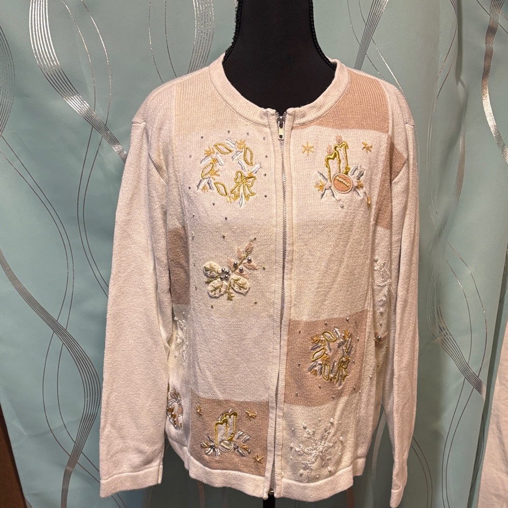 Basic Editions Cream Knit Sweater